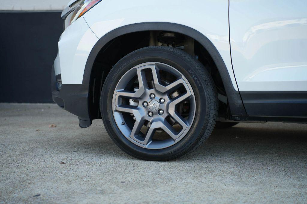used 2022 Honda Passport car, priced at $31,800
