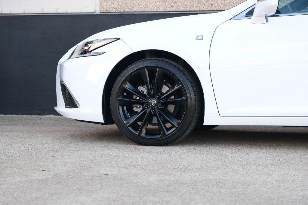 used 2023 Lexus ES 350 car, priced at $43,900