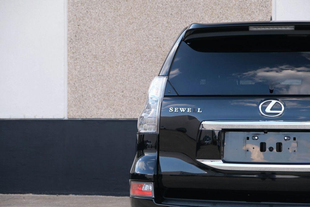 used 2017 Lexus GX 460 car, priced at $29,490