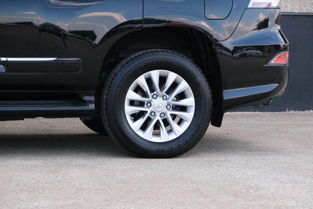 used 2017 Lexus GX 460 car, priced at $29,490