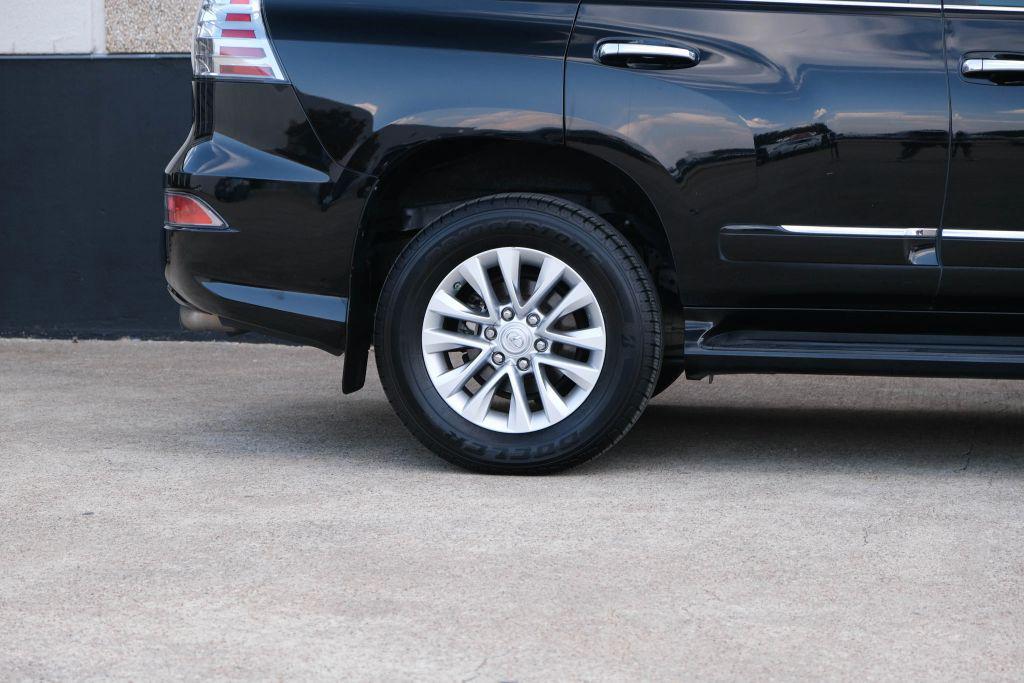 used 2017 Lexus GX 460 car, priced at $29,490