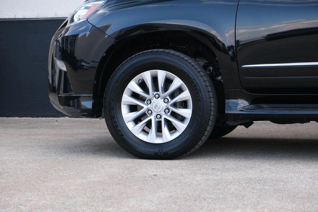 used 2017 Lexus GX 460 car, priced at $29,490