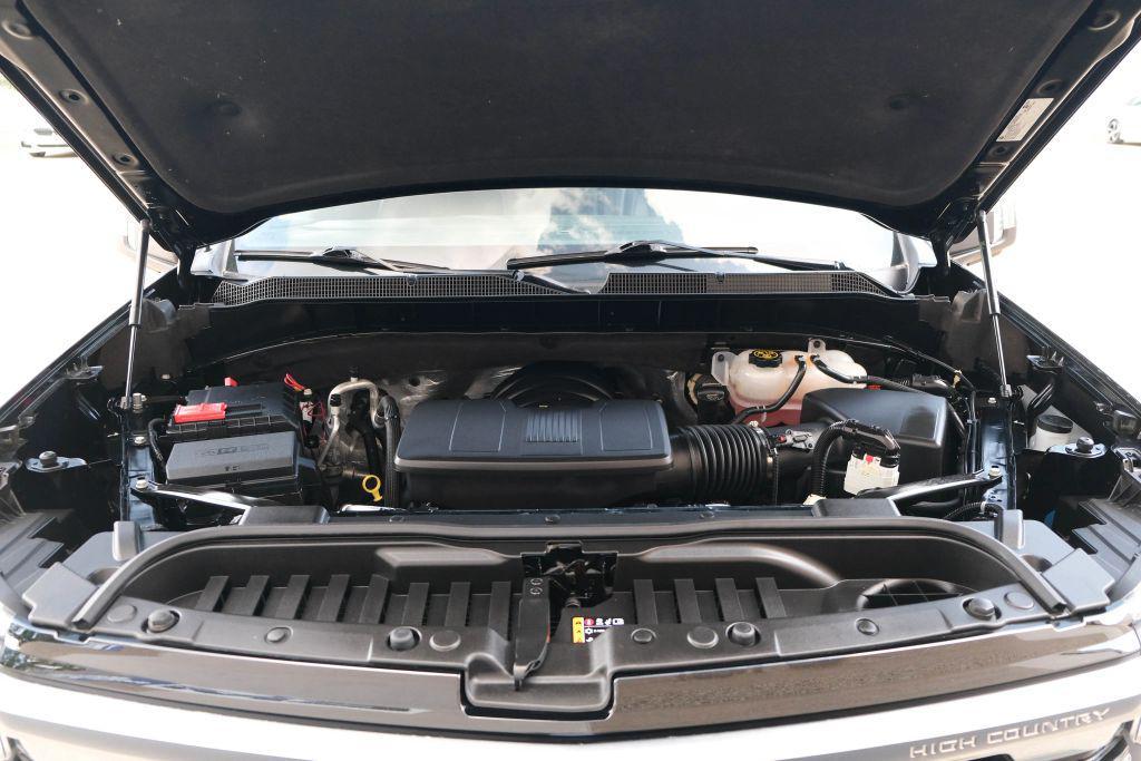 used 2023 Chevrolet Silverado 1500 car, priced at $52,490