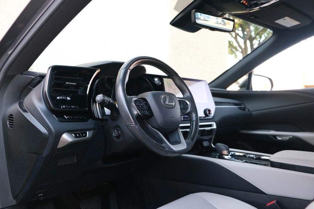 used 2023 Lexus RX 350 car, priced at $46,890