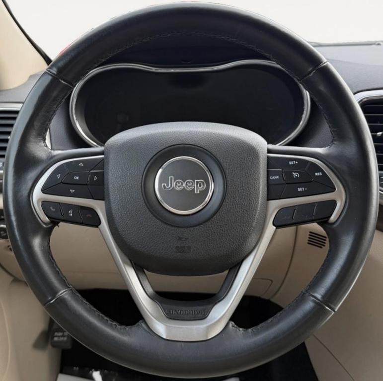used 2018 Jeep Grand Cherokee car, priced at $13,400