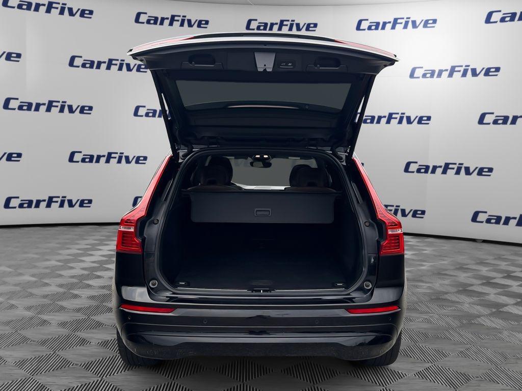 used 2022 Volvo XC60 car, priced at $20,000