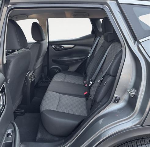 used 2022 Nissan Rogue Sport car, priced at $20,000
