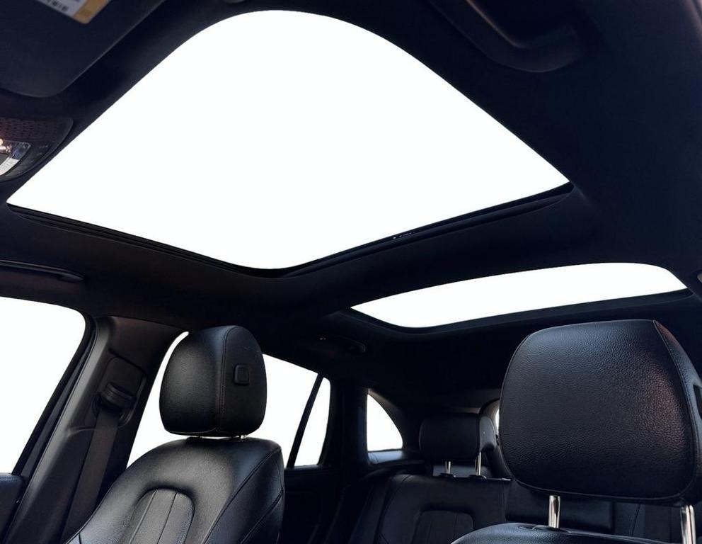 used 2021 Mercedes-Benz GLA 250 car, priced at $25,000