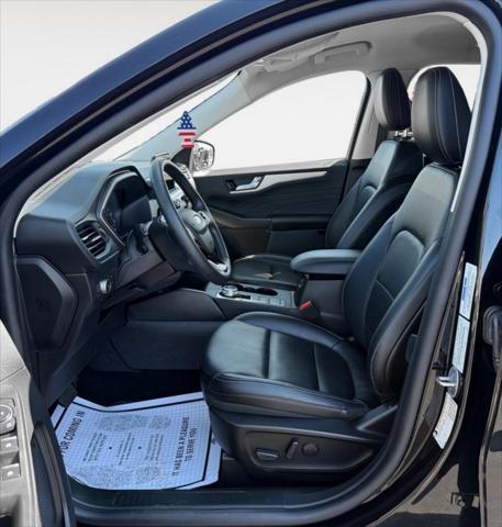 used 2022 Ford Escape car, priced at $21,900
