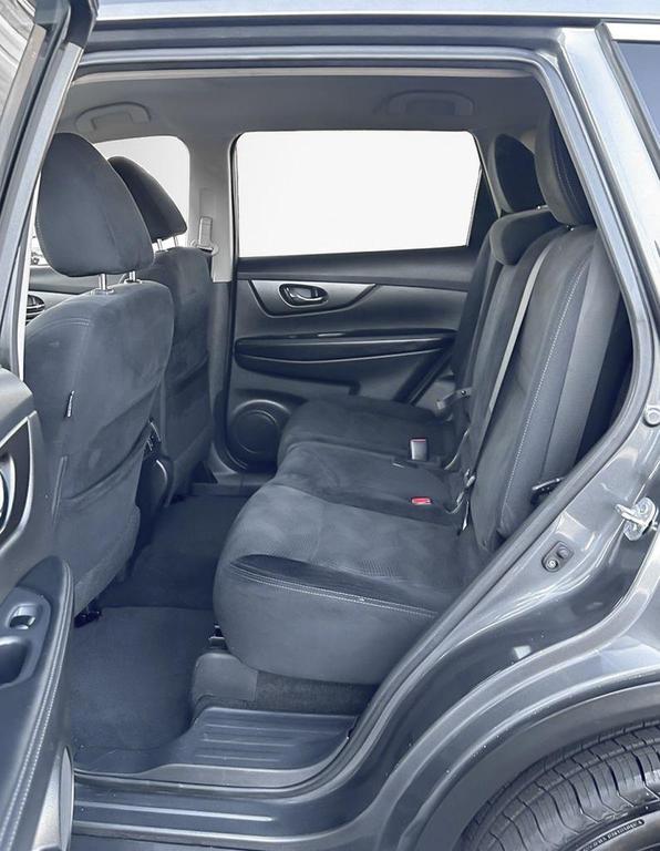 used 2015 Nissan Rogue car, priced at $7,000