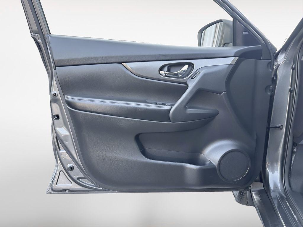 used 2015 Nissan Rogue car, priced at $7,000