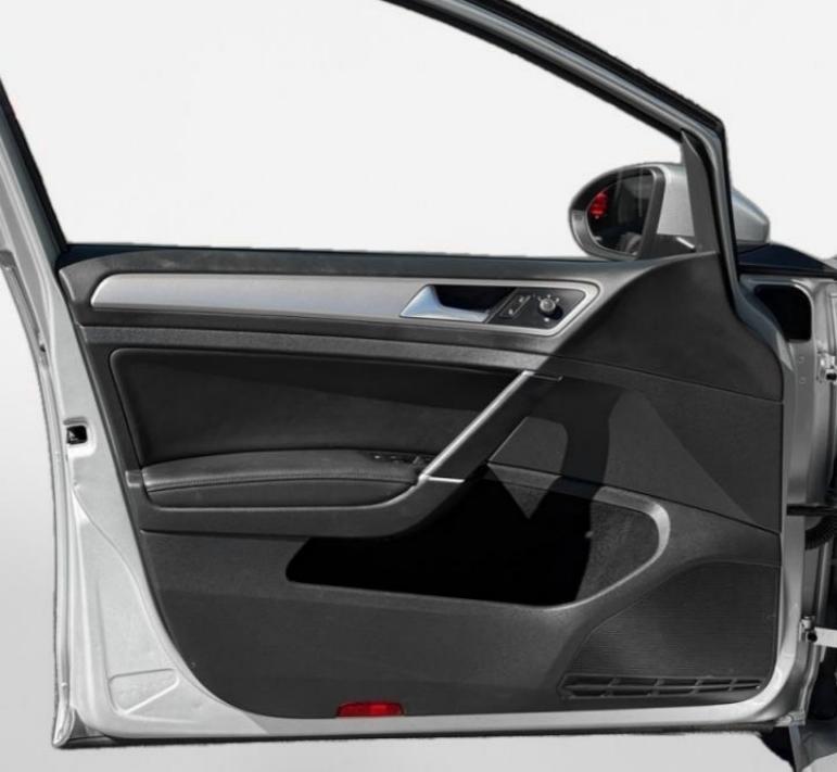 used 2015 Volkswagen e-Golf car, priced at $8,400