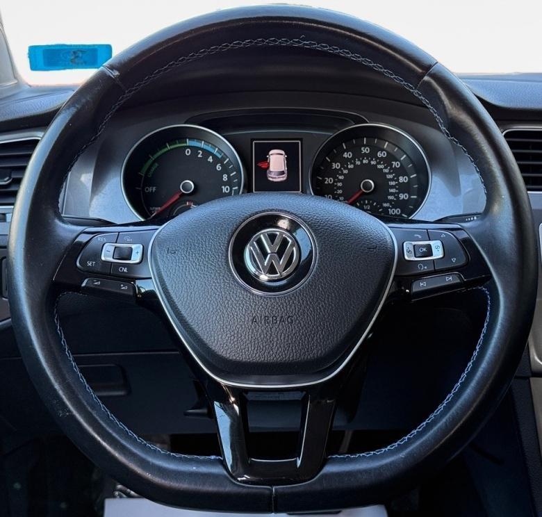 used 2015 Volkswagen e-Golf car, priced at $8,400