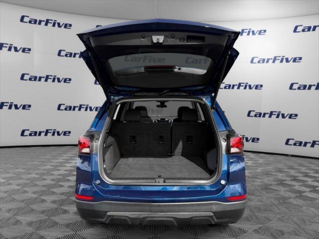 used 2022 Chevrolet Equinox car, priced at $24,600