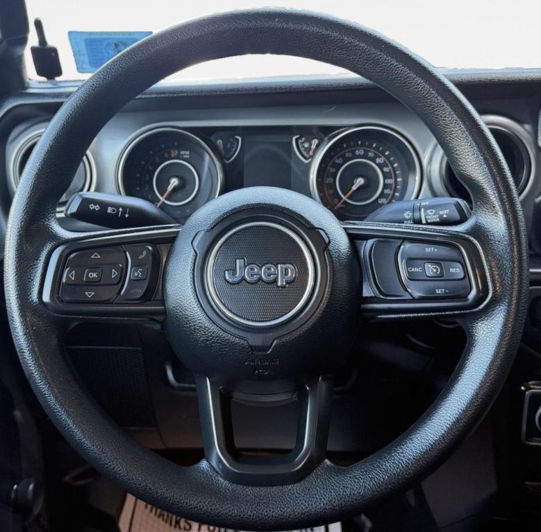 used 2021 Jeep Gladiator car, priced at $29,000