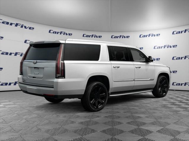 used 2020 Cadillac Escalade ESV car, priced at $37,900