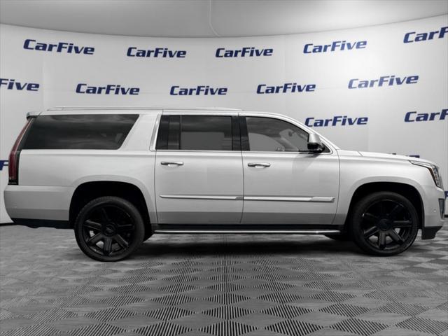 used 2020 Cadillac Escalade ESV car, priced at $37,900
