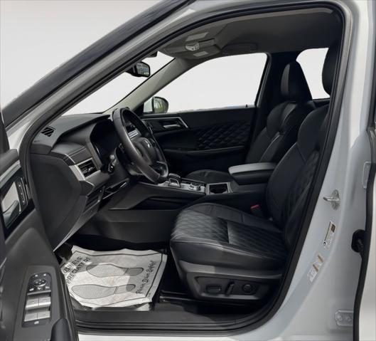 used 2022 Mitsubishi Outlander car, priced at $24,300