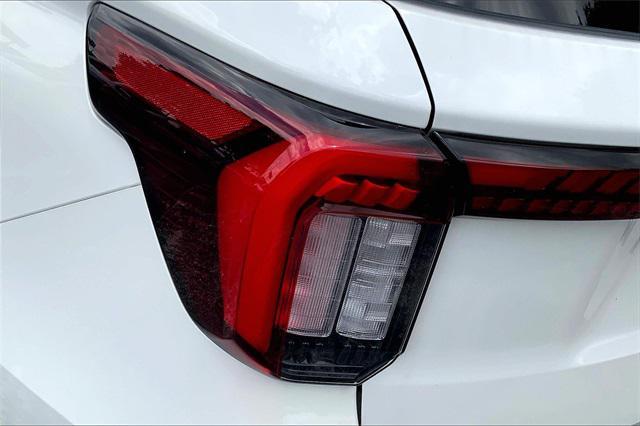 new 2025 Ford Explorer car, priced at $52,786