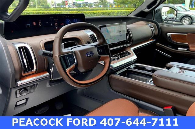 new 2025 Ford Expedition car, priced at $85,885
