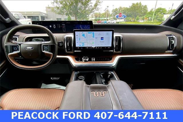 new 2025 Ford Expedition car, priced at $85,885