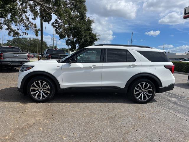 new 2025 Ford Explorer car, priced at $48,645