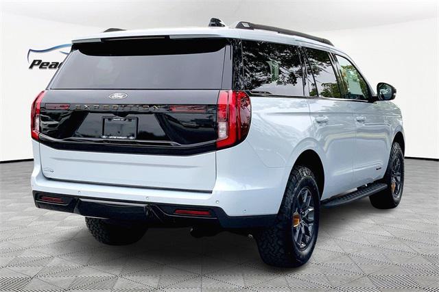 new 2025 Ford Expedition car, priced at $85,520