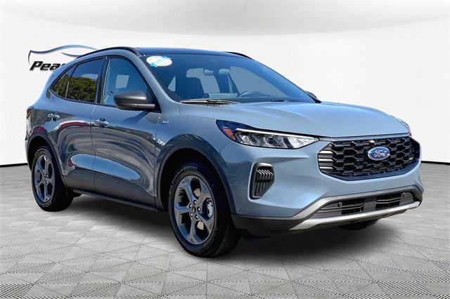 new 2025 Ford Escape car, priced at $33,078