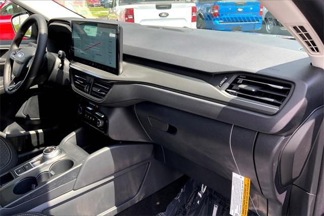 new 2025 Ford Escape car, priced at $33,679