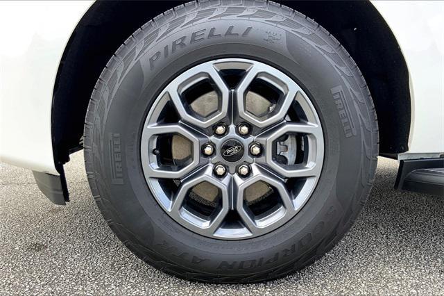 used 2025 Ford Expedition car, priced at $64,086