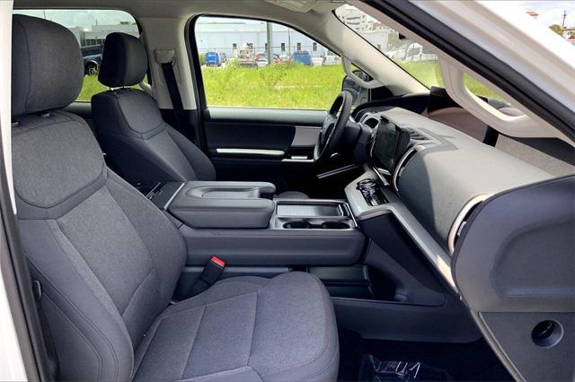 used 2025 Ford Expedition car, priced at $64,086