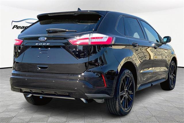 new 2024 Ford Edge car, priced at $35,626