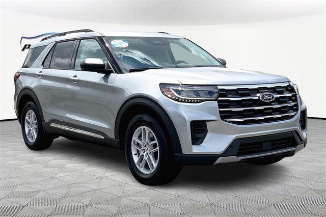 new 2025 Ford Explorer car, priced at $39,850