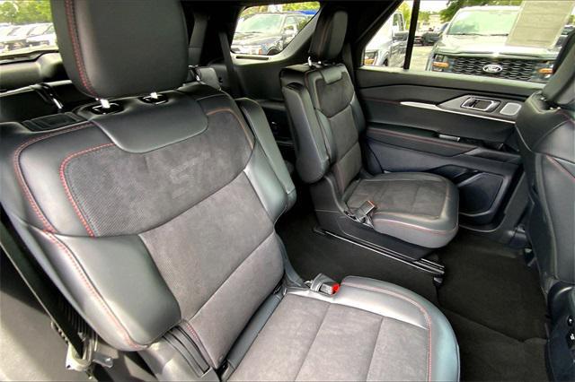 new 2025 Ford Explorer car, priced at $54,434