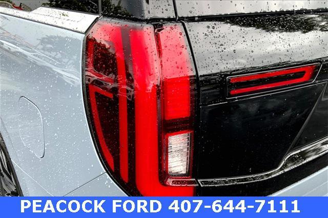 new 2025 Ford Expedition car, priced at $79,321