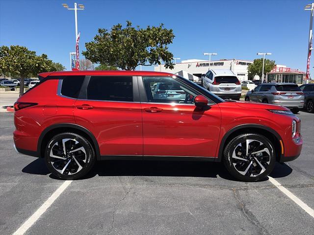 new 2024 Mitsubishi Outlander car, priced at $36,405