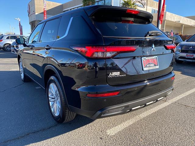 new 2024 Mitsubishi Outlander car, priced at $30,560