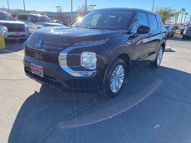 new 2024 Mitsubishi Outlander car, priced at $30,560