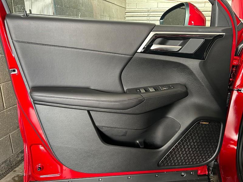 new 2025 Mitsubishi Outlander car, priced at $39,680