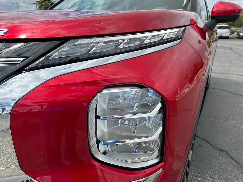 new 2025 Mitsubishi Outlander car, priced at $39,680