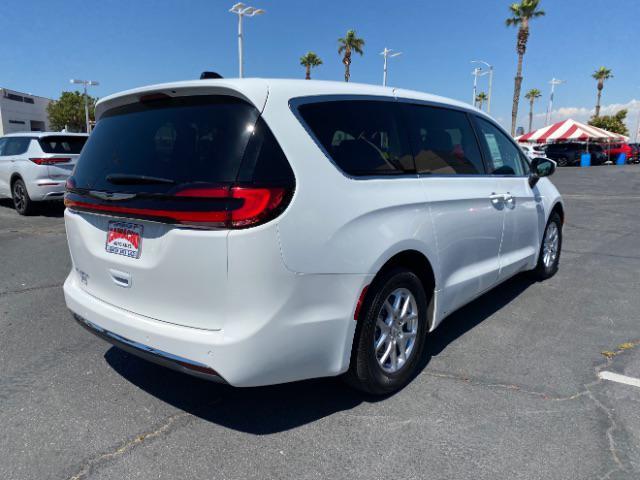 used 2023 Chrysler Pacifica car, priced at $32,744