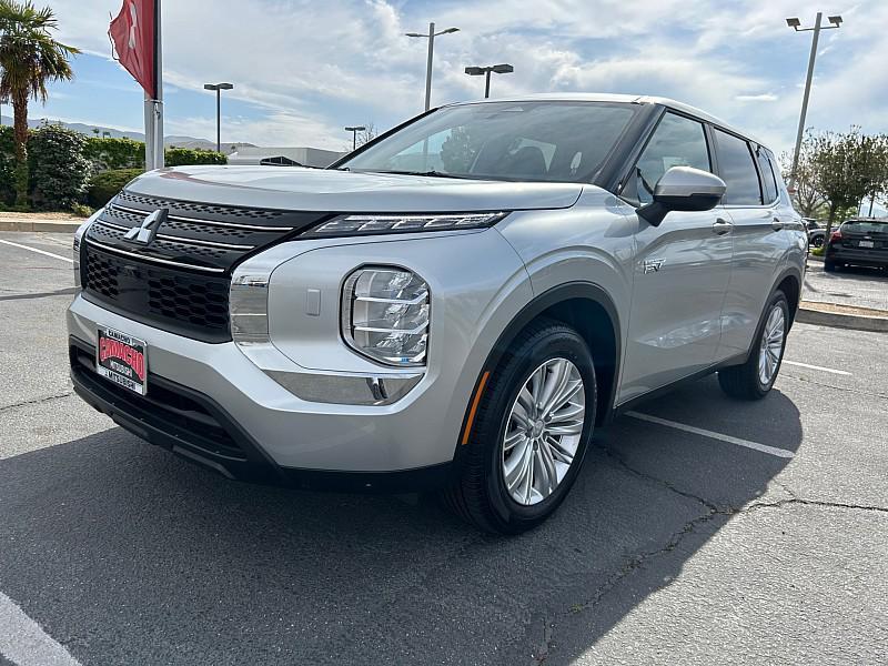 new 2025 Mitsubishi Outlander PHEV car, priced at $42,820