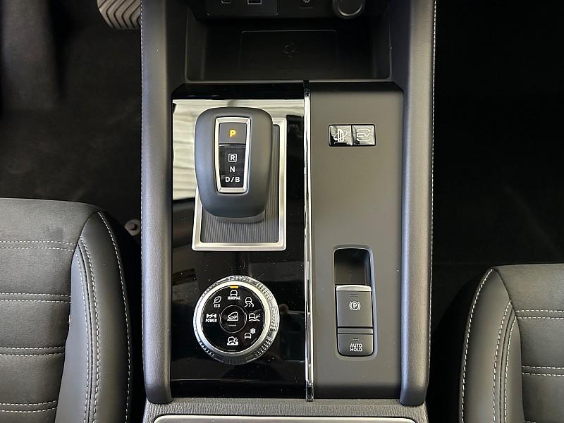 new 2025 Mitsubishi Outlander PHEV car, priced at $46,610