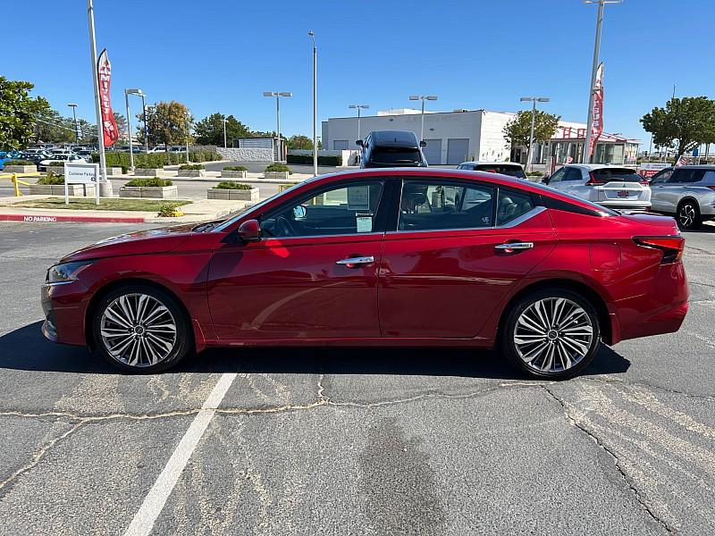 used 2023 Nissan Altima car, priced at $22,492