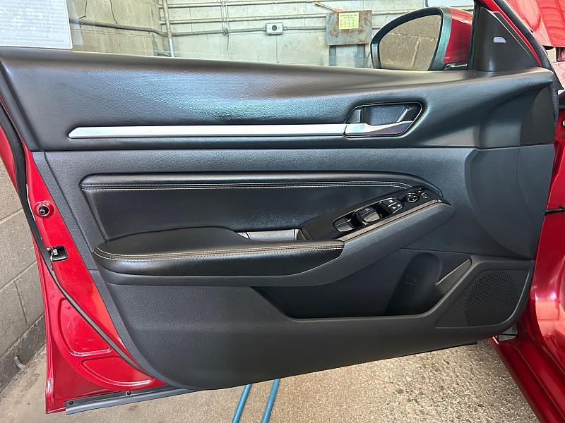 used 2023 Nissan Altima car, priced at $22,492