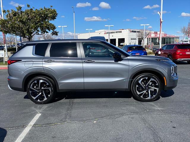 new 2024 Mitsubishi Outlander car, priced at $36,200