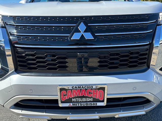 new 2025 Mitsubishi Outlander PHEV car, priced at $41,605