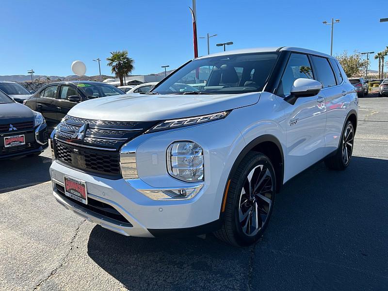 new 2025 Mitsubishi Outlander PHEV car, priced at $45,605