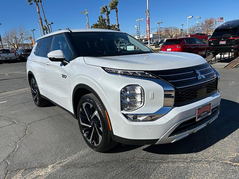 new 2025 Mitsubishi Outlander PHEV car, priced at $42,605