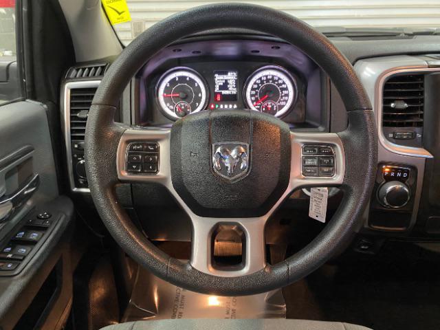 used 2022 Ram 1500 Classic car, priced at $28,000